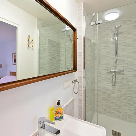 Maison De Charme A La Campagne Holiday home Roupy